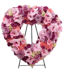 send Picture-Perfect Heart Wreath To Cebu